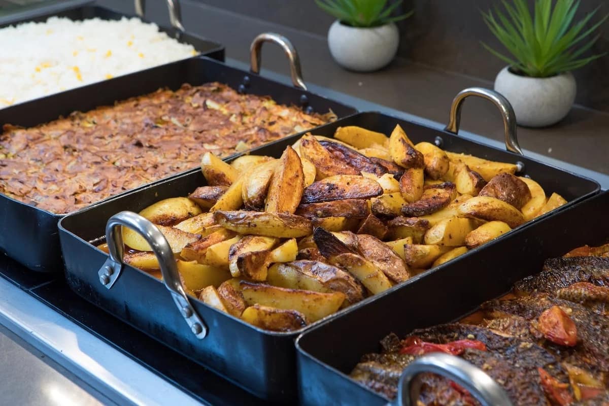 Glatt kosher buffet at Haneviim Boutique — Badatz Eida HaChareidis, Jerusalem