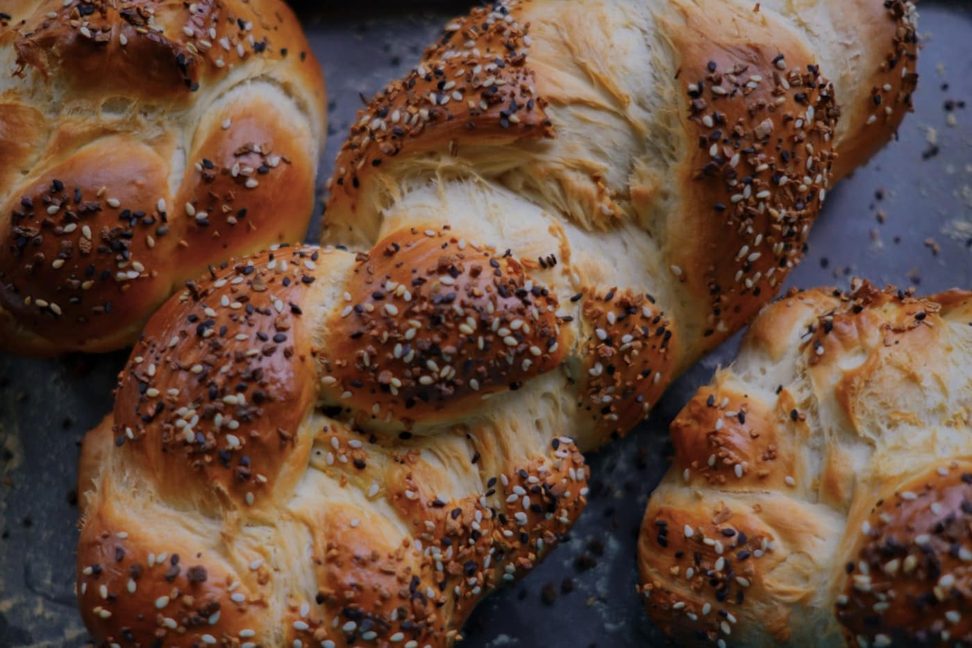 Challos for Shabbos